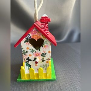 Wood birdhouse Summer/Spring/ Garden.
Painted & decoupaged /Decor/